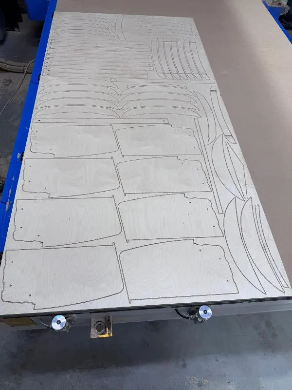 Profile laminate după prelucrare