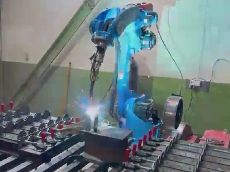 Robot de sudură — construcții metalice sudate